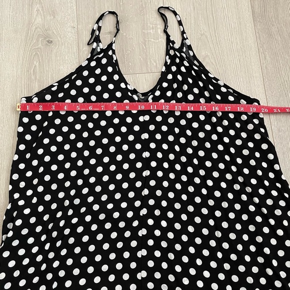 Black and White Polkadot Long Maxi Dress with Pockets Super Light and Flowy - Picture 9 of 12